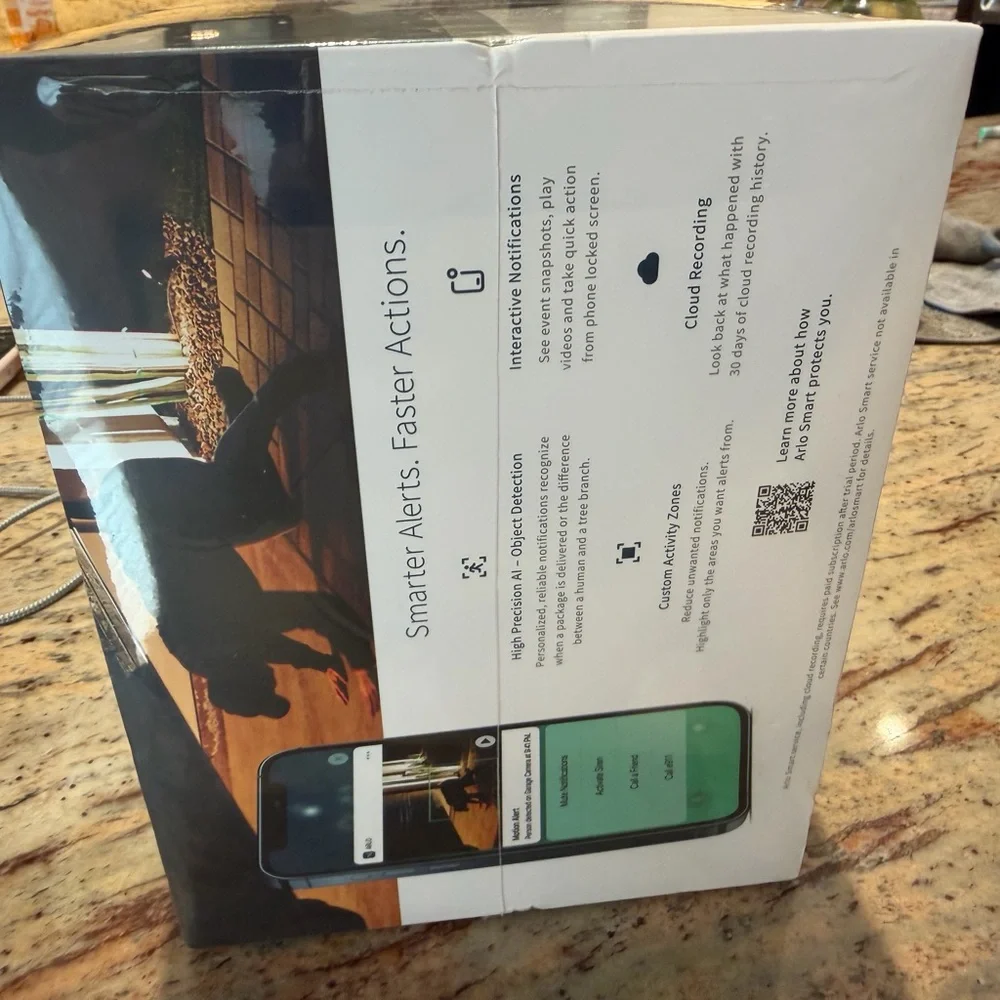 Arlo White Wireless Security Camera System - 3 Pack